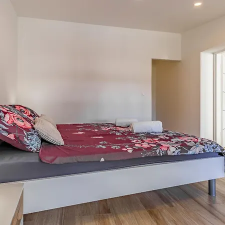 Apartament Oscar *